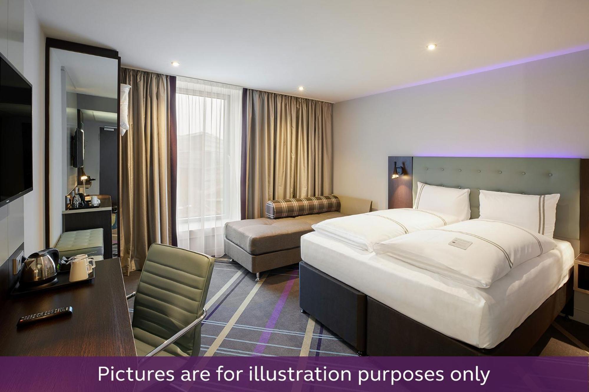 Premier Inn Hamburg City Millerntor Exterior foto