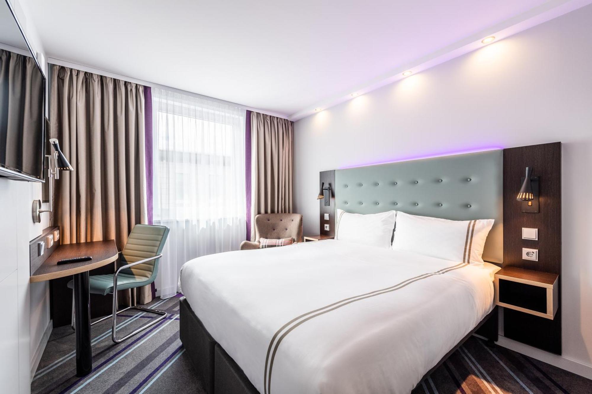 Premier Inn Hamburg City Millerntor Exterior foto