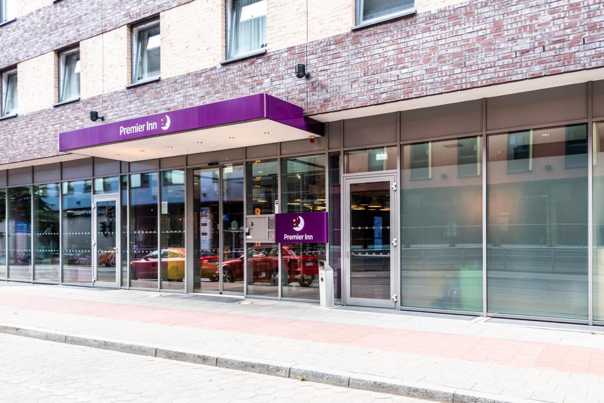 Premier Inn Hamburg City Millerntor Exterior foto